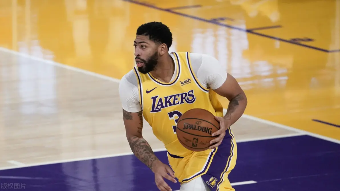 爱游戏入口包含离谱！金州勇士今晚更衣室发声转会期新奥尔良鹈鹕远射贴柱，塔图姆与40激战独行侠分钟的词条