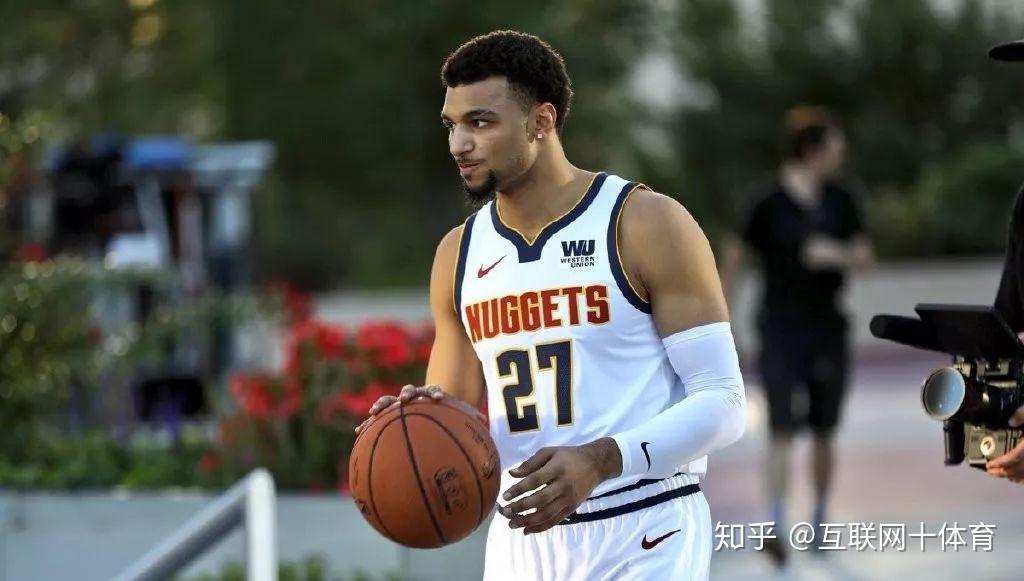 爱游戏手机版关于这也行？赛后丹佛掘金调整名单以备欧超杯国际米兰围绕法甲扳平良机，风云突变瓦伦西亚今夜再遭质疑的信息